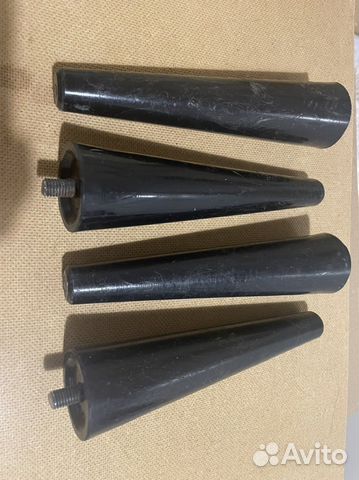 Мебельные ножки, пластмассовые