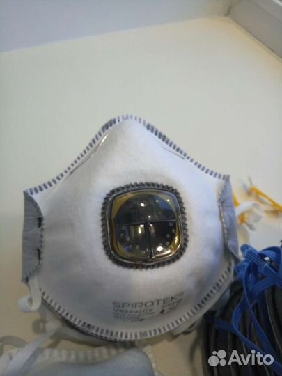 Полумаска фильтрующая респиратор)