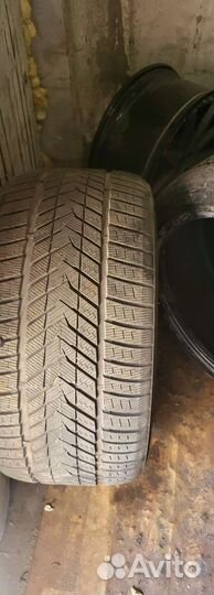 Arivo Winmaster ProX ARW5 275/40 R21 и 315/35 R21