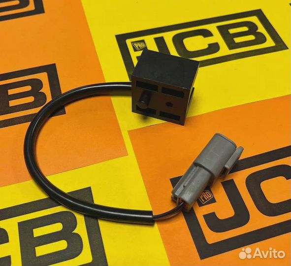 Выключатель стопсигнала JCB