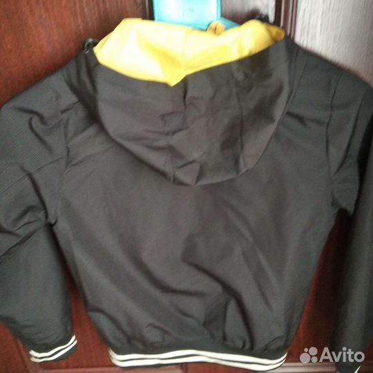 Ветровка для мальчика