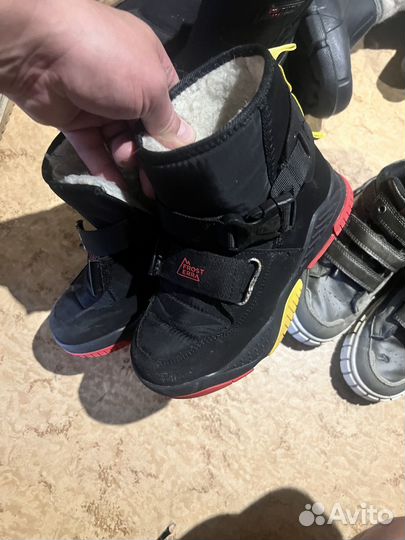 Детские ботинки