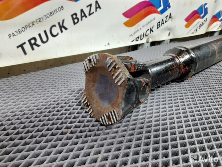 Вал карданный 1470 мм Iveco Stralis