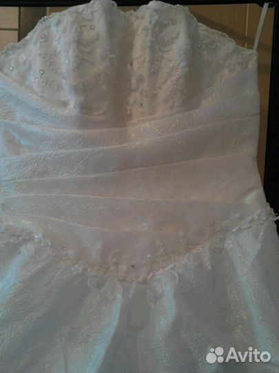 Платье свадебное