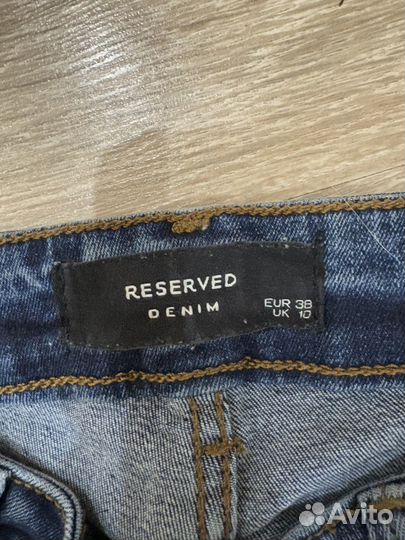 Джинсы Reserved