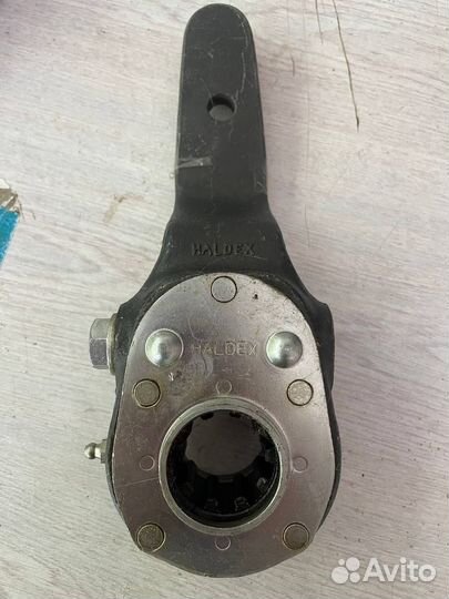 Трещетка задняя правая Volvo F10/12. N/NL10 (febib