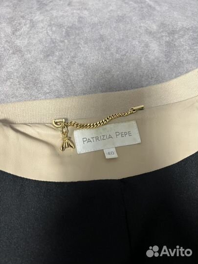 Кожаная куртка patrizia pepe