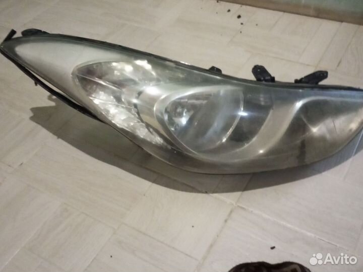 Фары на hyundai elantra