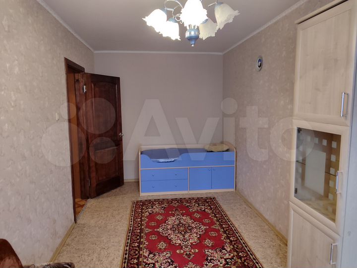 2-к. квартира, 50 м², 1/5 эт.