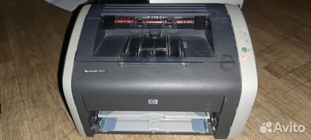 Принтер для студента HP LasetJet 1015