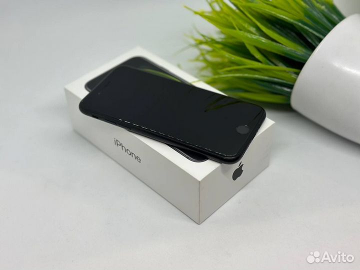 iPhone SE (2020), 64 ГБ