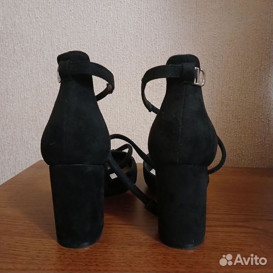 Туфли женские 37 размер