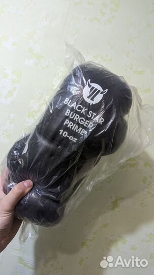 Боксерские перчатки 10 oz