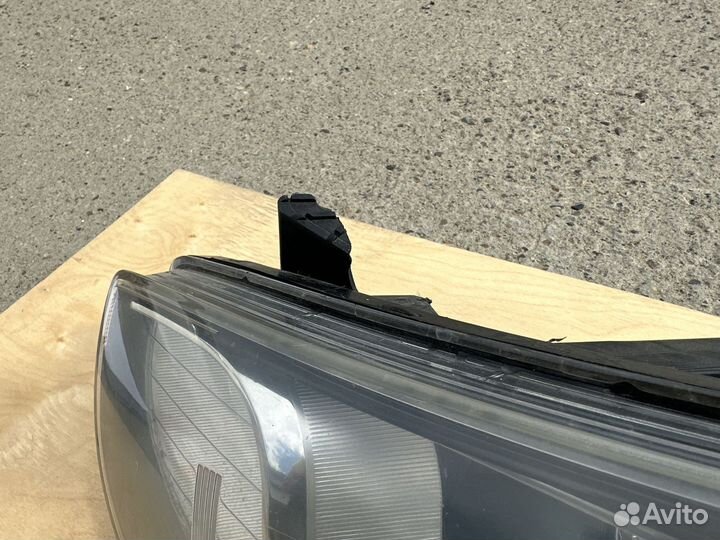 Фара левая Hyundai Solaris