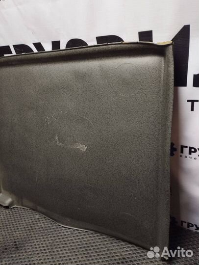 Коврик вещевого отсека Volvo FH4 82289727