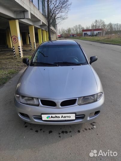 Mitsubishi Carisma 1.6 МТ, 1998, 232 000 км