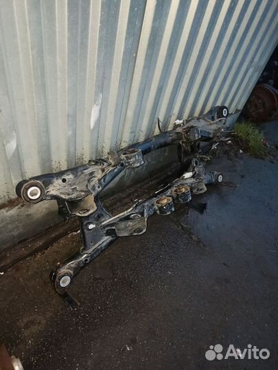 Задняя балка подрамник Suzuki Kizashi 4wd