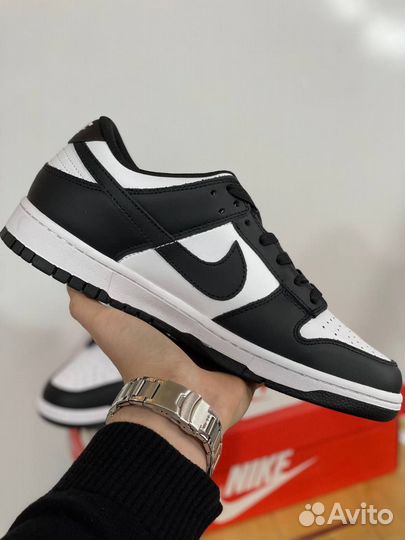 Кроссовки Nike SB Dunk Low