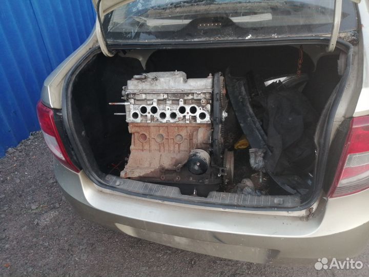 LADA Granta 1.6 МТ, 2013, битый, 250 000 км