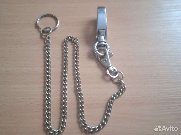 Цепь для ключей с клипсой для фиксации на одежде