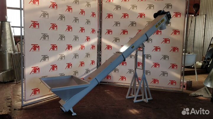 Шнек для погрузки сыпучих продуктов в наличии