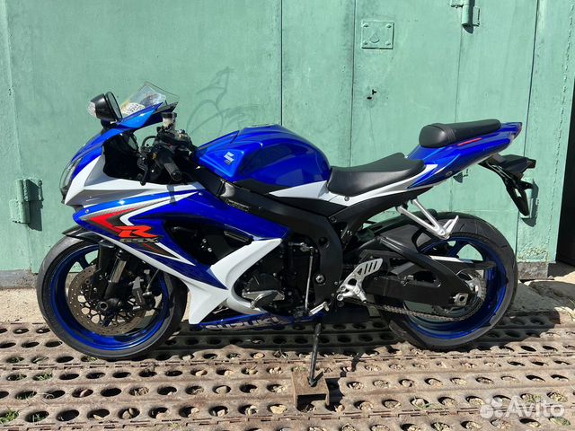 Продам Suzuki GSX-R750 2008 Б/П по РФ