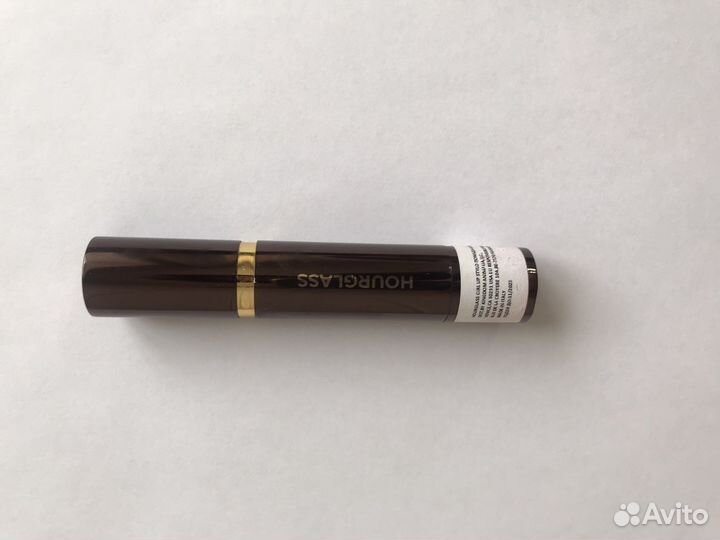 Помада Hourglass, тон Liberator