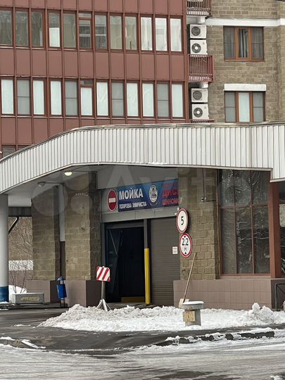 Машиноместо, 18 м²