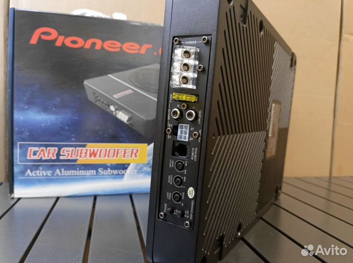 Сабвуфер Pioneer активный под сиденье
