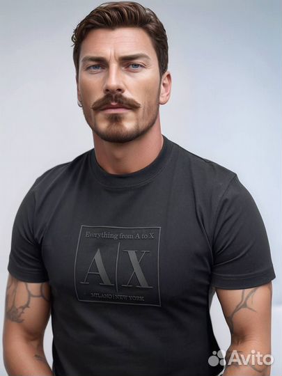 Черная приталенная футболка Armani