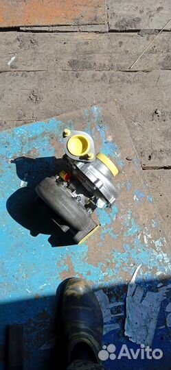 Турбокомпрессор на комбаин енесей нива