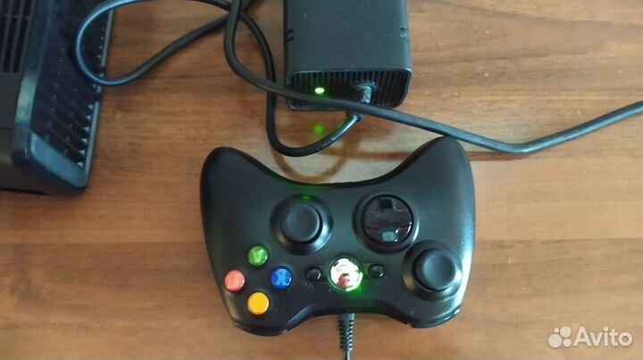 Xbox 360 slim freeboot +LT3.0-250гб