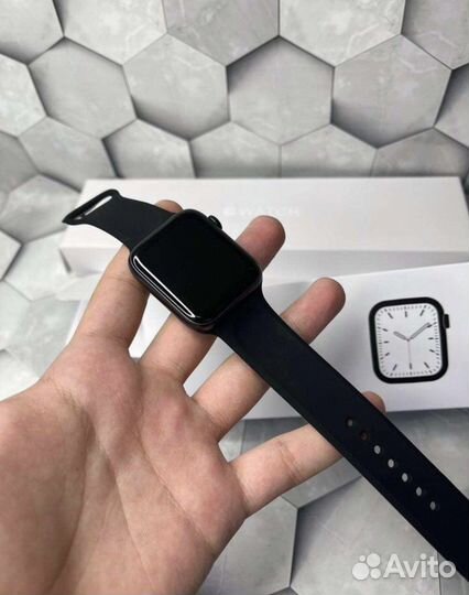 Apple Watch 8 45 mm