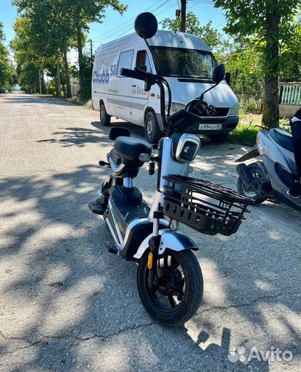 Электроскутер Regulmoto Saige Jet 350W 60v20ah