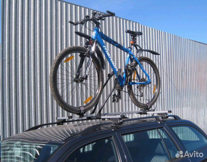 Велокрепление на крышу Atlant со стальной дугой