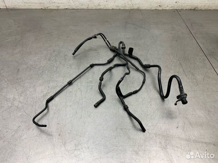 Трубка вакуумная Skoda Octavia универсал cayc 2010