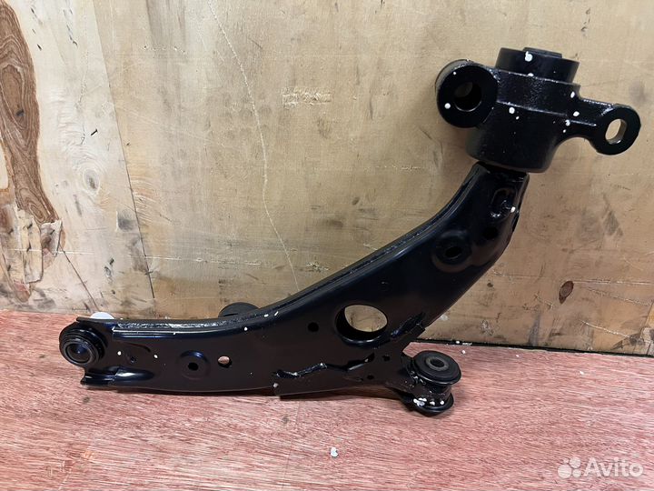 Рычаг передний левый mazda cx9 2020г новый