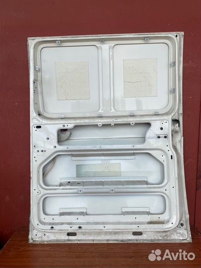 Сдвижная дверь правая Wv Transporter T5 ахd 2005