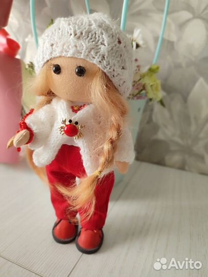 Кукла ручной работы