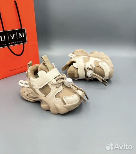 Кроссовки детские