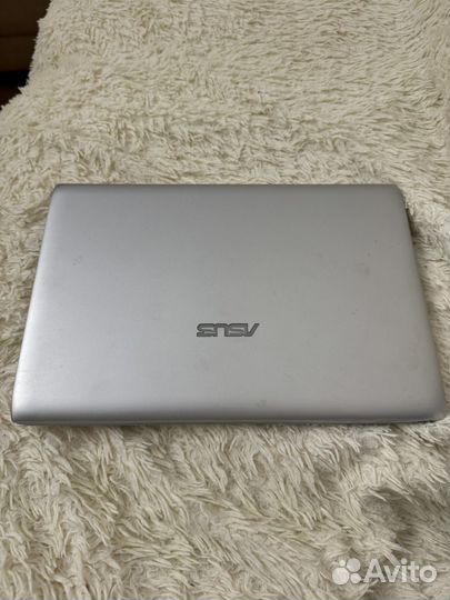Ноутбук asus