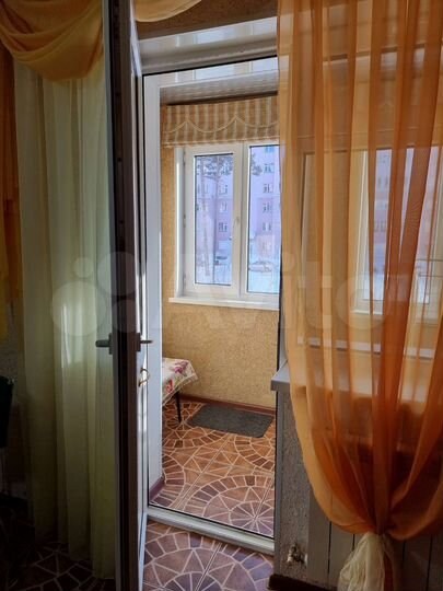 2-к. квартира, 54 м², 2/9 эт.
