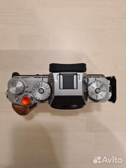 Fujifilm X-T4 body silver