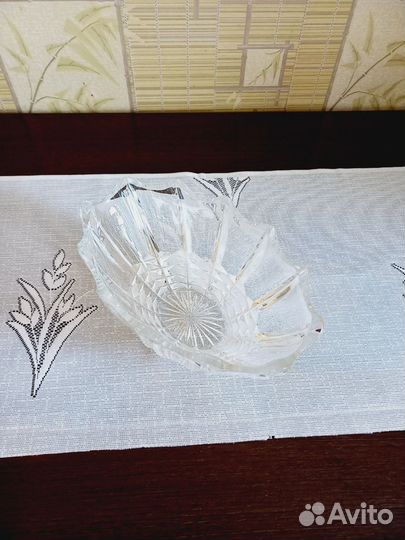 Большая хрустальная ваза для фруктов и салатов