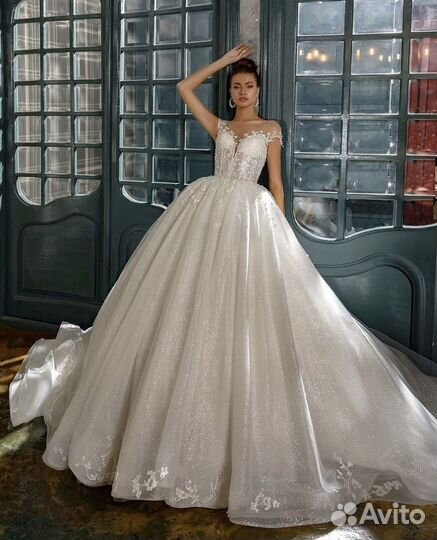 Свадебное платье naviblue bridal
