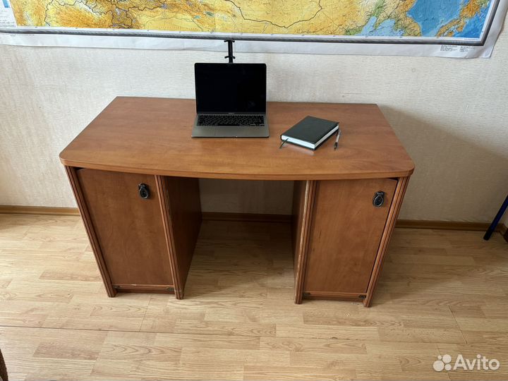 Набор мебели в детскую