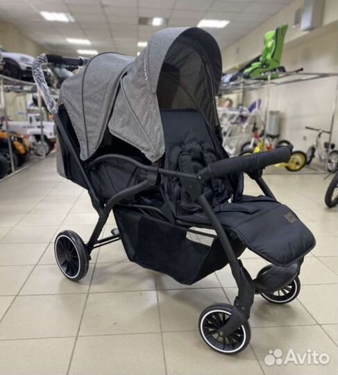 Коляска для двойни или погодок (слитный паровоз)