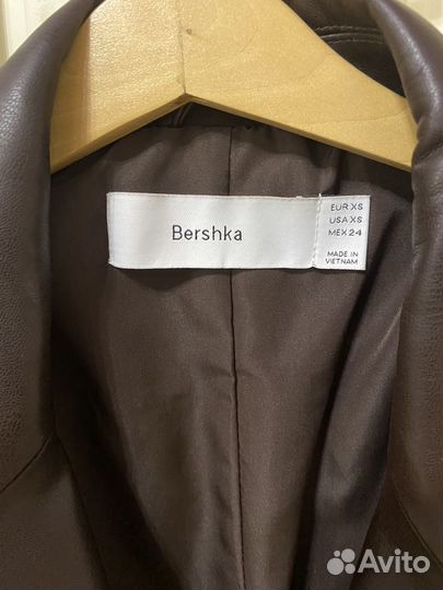 Пиджак женский bershka