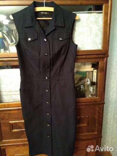 Платье escada летнее