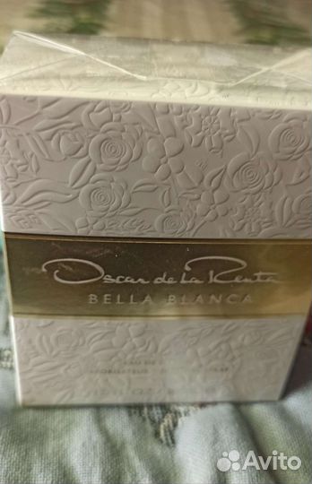 Парфюмерная водаOscar de la Renta bella blanca
